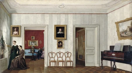 The small hall with the piano